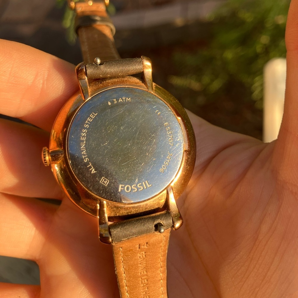 Fossil Rose Gold-Tone Watch with Grey Leather Strap - Picture 5 of 5